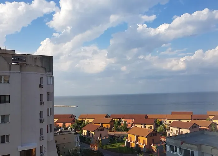 Faleza Nord Summer *