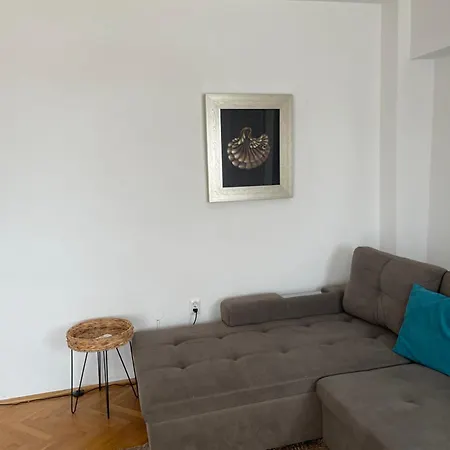 Apartment Faleza Nord Summer