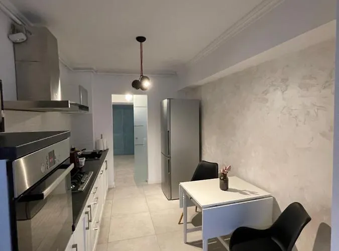 Faleza Nord Summer コンスタンツァ